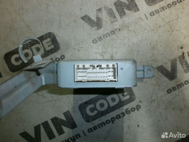 Блок управления звуковым сигналом Hyundai Elantra