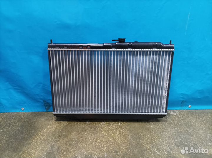 Радиатор Nissan Almera classic