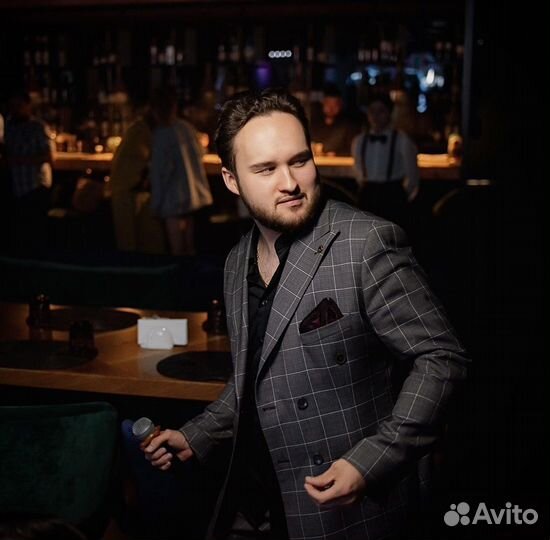 Ведущий мероприятий / Тамада