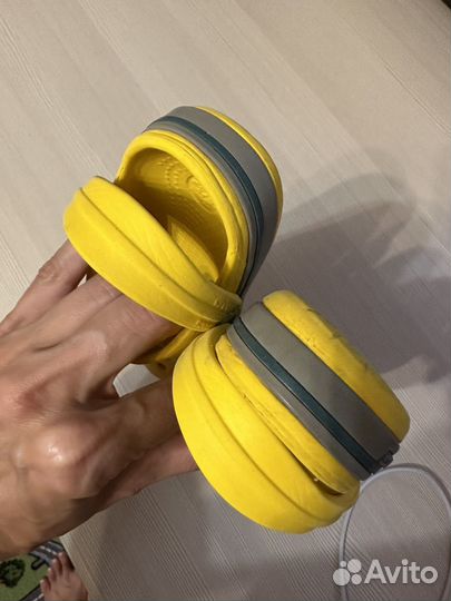 Сандалии crocs c7