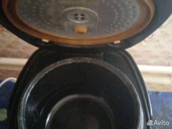 Мультиварка redmond