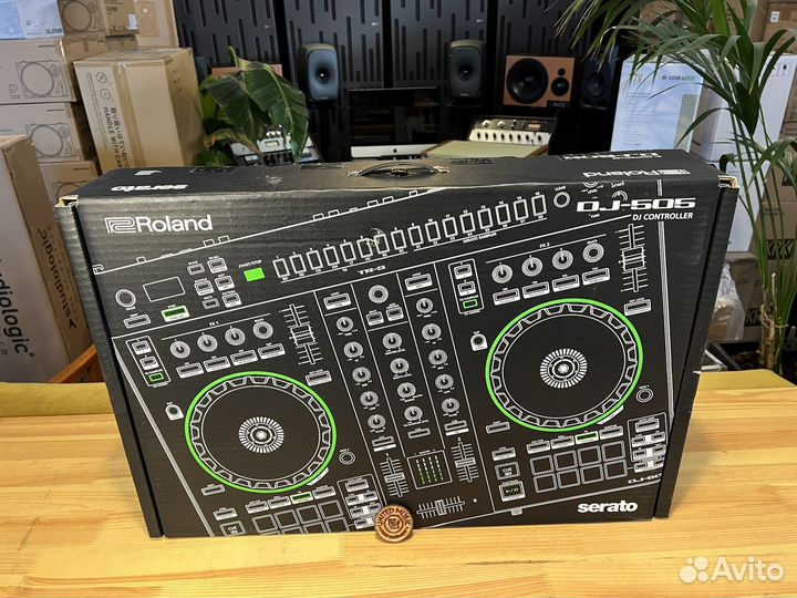 Roland DJ-505 в Наличии