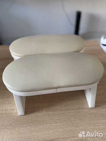 Подставка для рук маникюрная