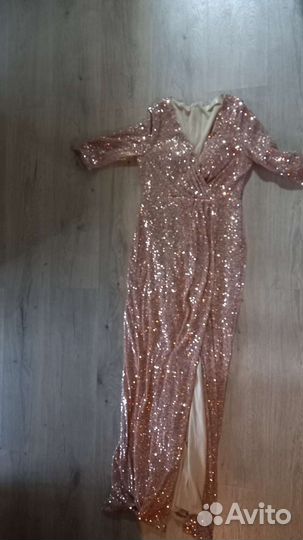 Вечернее платье