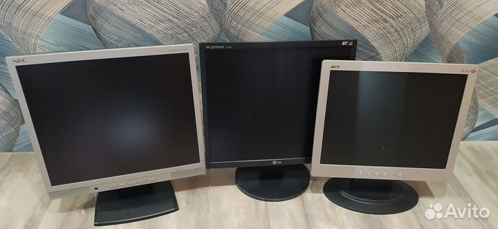 Продам рабочие ЖК мониторы 15