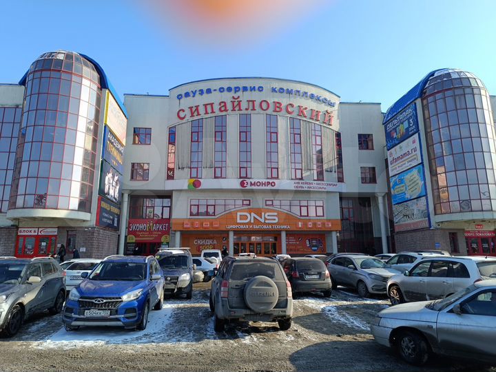 Торговая площадь, 16 м²