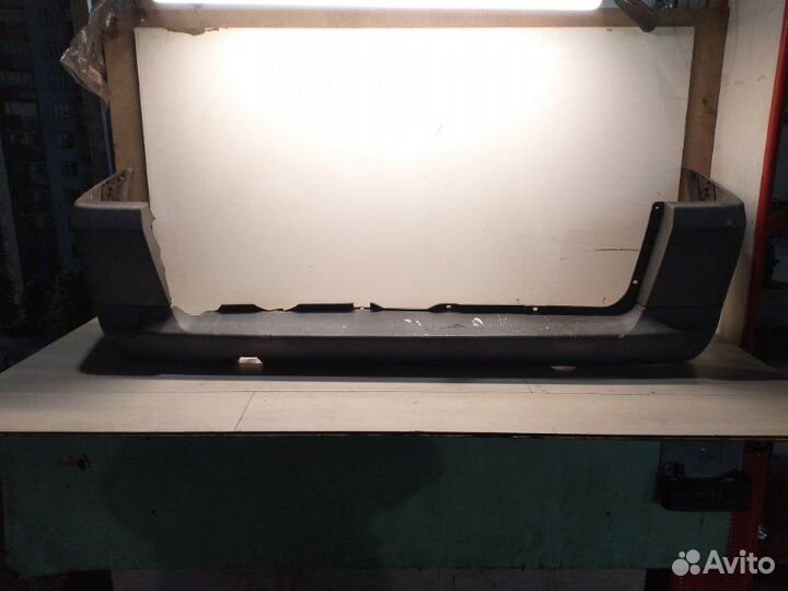 Бампер задний Mercedes Vito W638