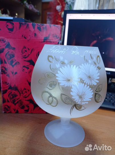 Ваза в виде бокала