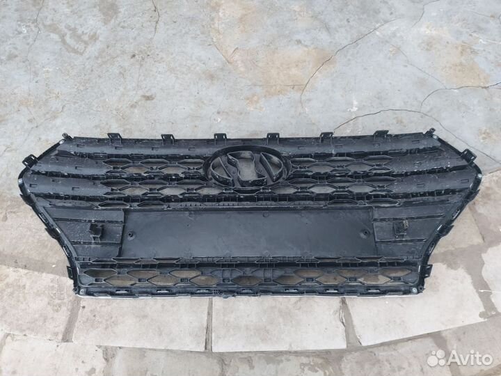 Решетка радиатора на hyundai solaris 2