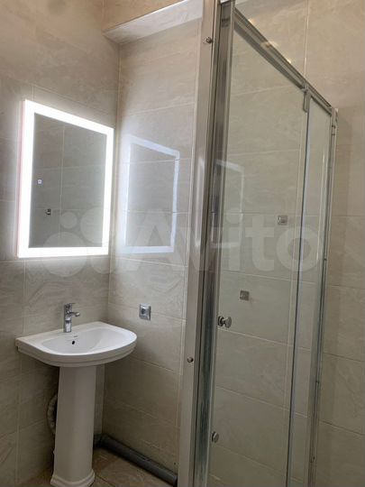 2-к. квартира, 63 м², 3/9 эт.