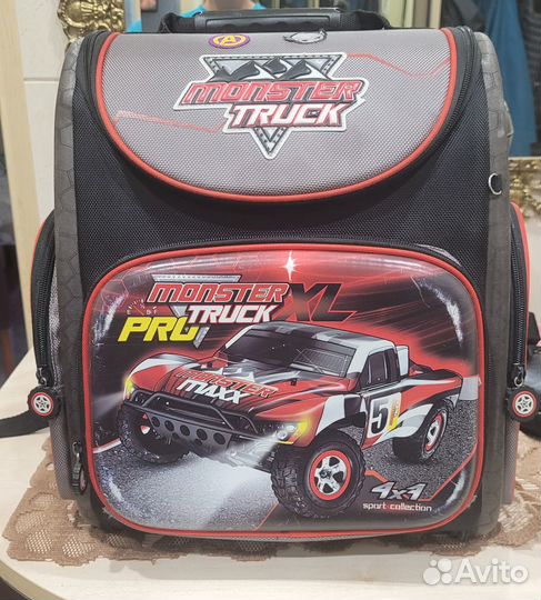 Рюкзак школьный для мальчика ортопедический