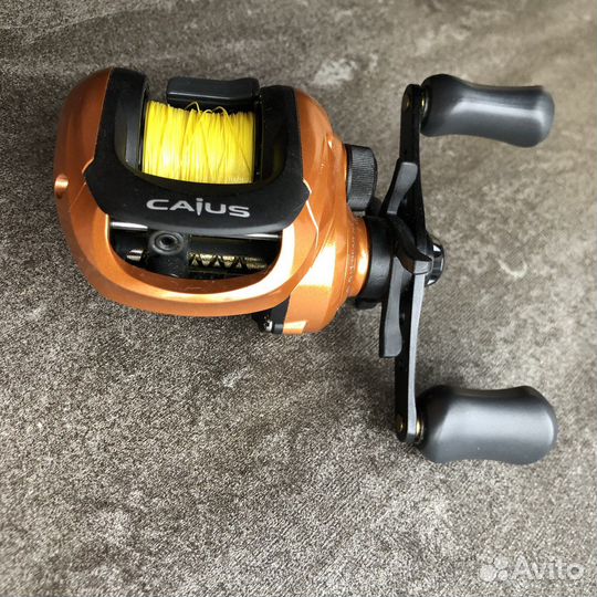 Мультипликаторная катушка Shimano Caius 210 (LH)