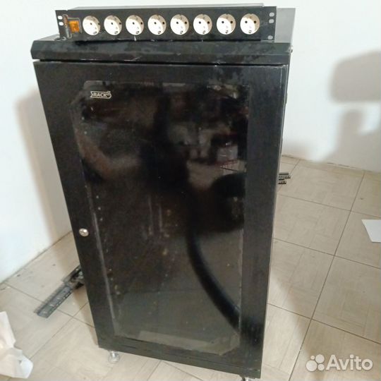 Коммутационный шкаф