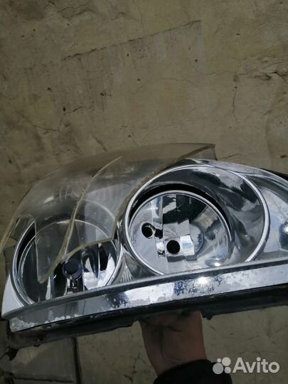 Передние фары на priora 1