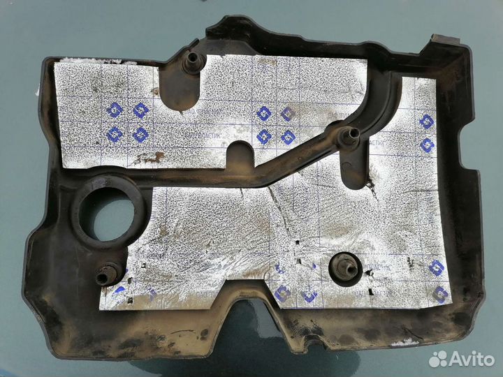 Крышка двигателя Лада Приора