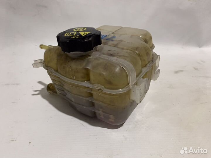 Расширительный бачок Chevrolet Cruze