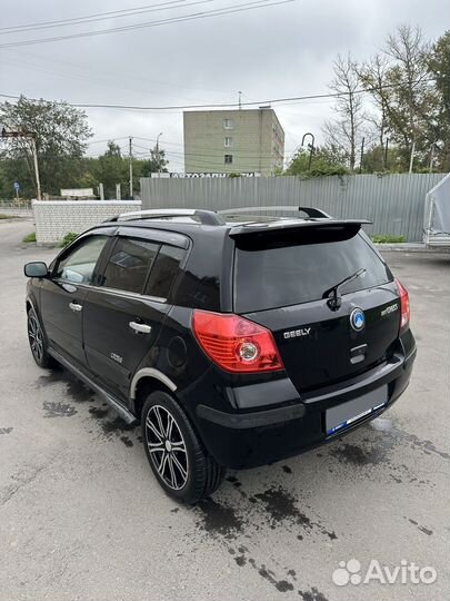 Geely MK Cross, 2013