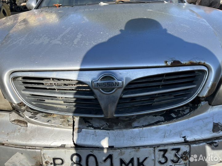 Капот Nissan Maxima A33 дефект