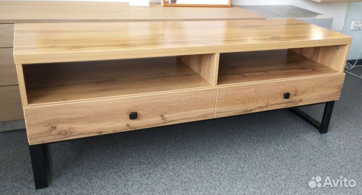 Тумба под телевизор лофт