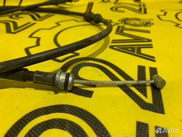 Трос стояночного тормоза задний левый Suzuki