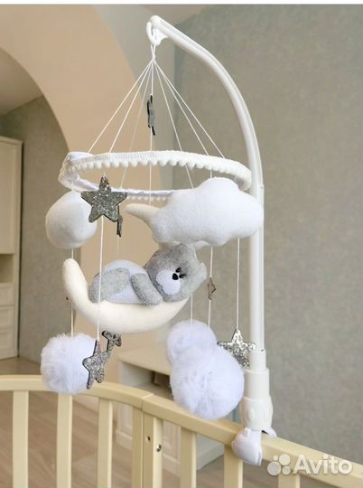 Мобиль из фетра новый ручная работа