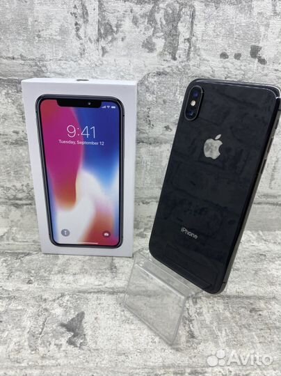 iPhone X, 256 ГБ