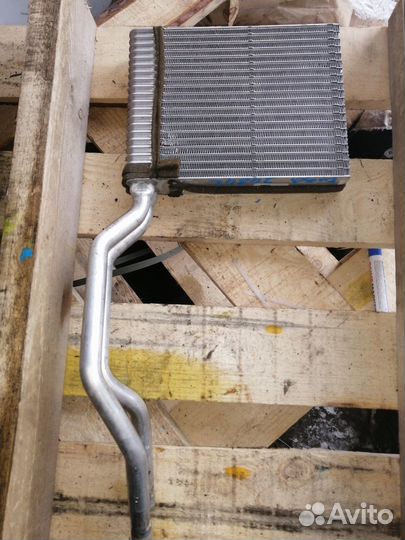 Радиатор отопителя печки Ford Kuga 1