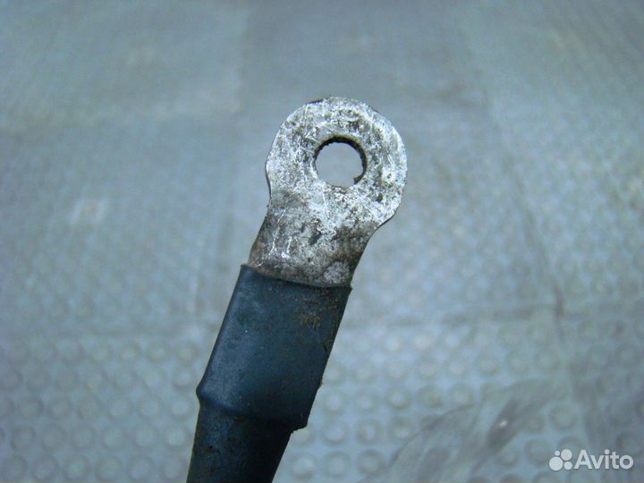 Nissan Qashqai J11 Клемма аккумулятора минус