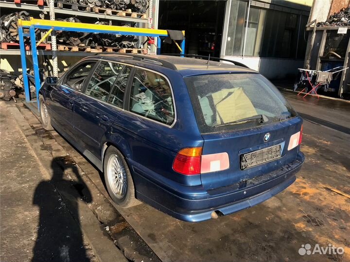 Разбор на запчасти BMW 5 E39 1995-2003