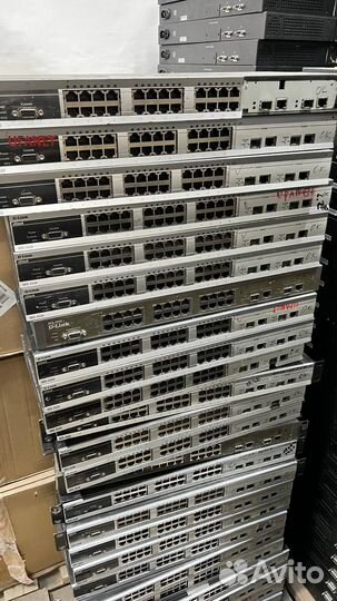 Коммутатор D-Link DES-3526