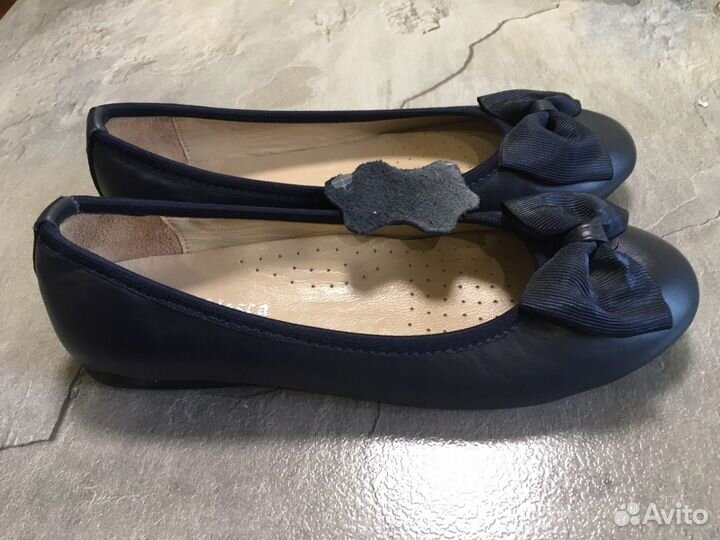 Балетки новые натуральная кожа 35