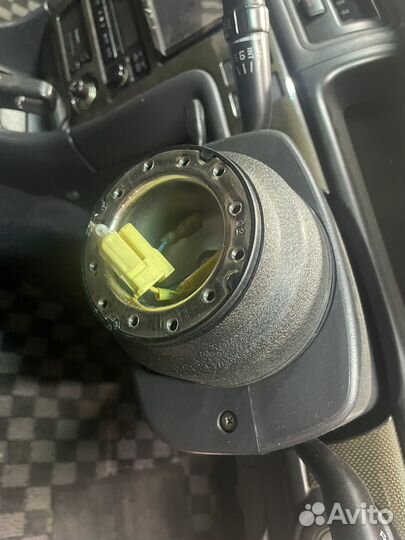 Стакан спортивного руля Toyota с SRS