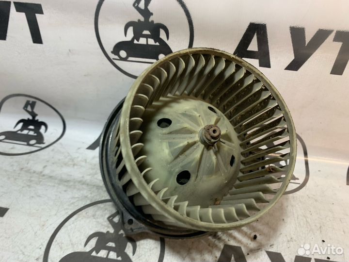 Мотор отопителя Джили МК