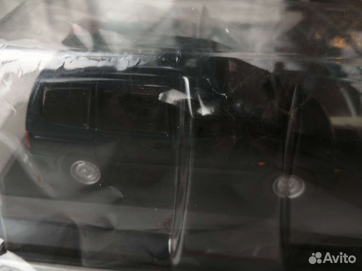 1\43 ваз-21220 Надежда Автолегенды №12