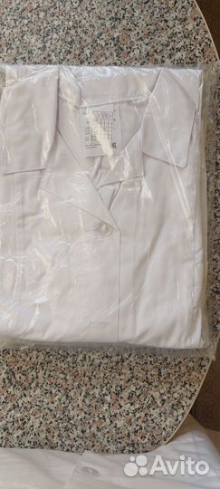 Медицинский халат женский новый размер 60 и 48