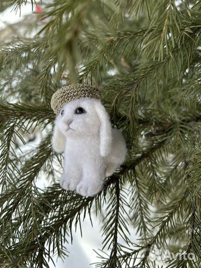 Валяная игрушка Кролик «Снежа»