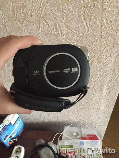 Видеокамера sony DCR-DVD810