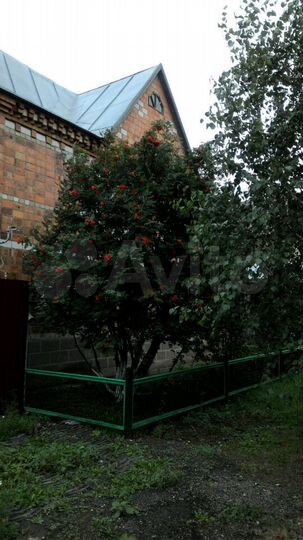 Коттедж 207 м² на участке 10 сот.