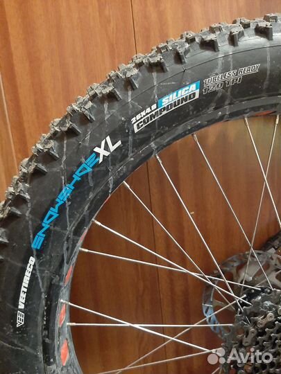 Покрышка шипованная для фэтбайка 26*4,8 VeeTire