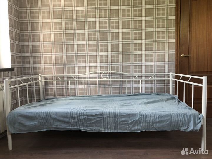 Кровать кушетка IKEA