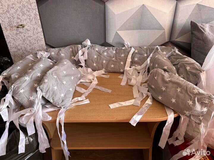 Бортики в кроватку