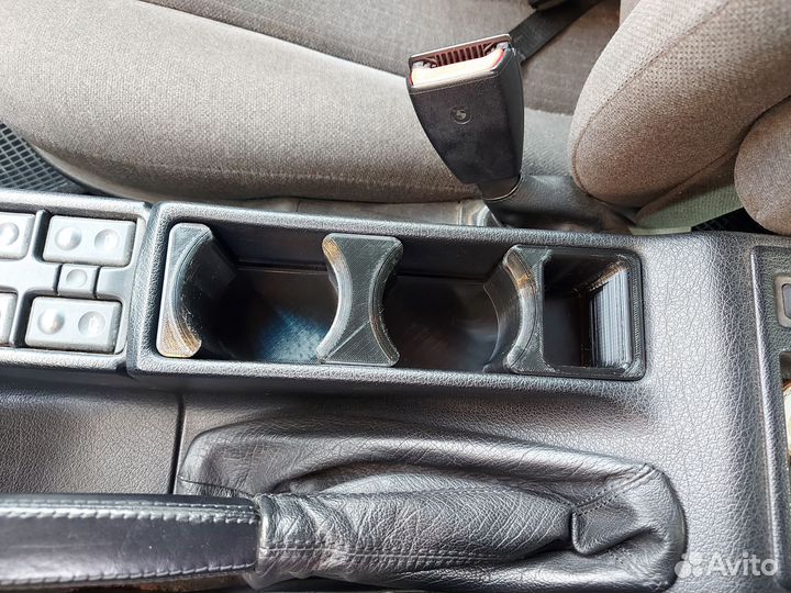 Подстаканник в бмв Е34