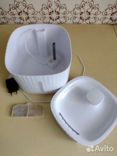 Фонтан-поилка для животных