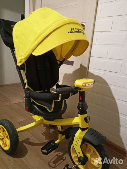 Велосипед коляска с ручкой Lamborghini