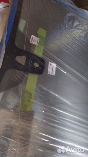 51317292402 Лобовое стекло BMW F15 X5 F85 X5M