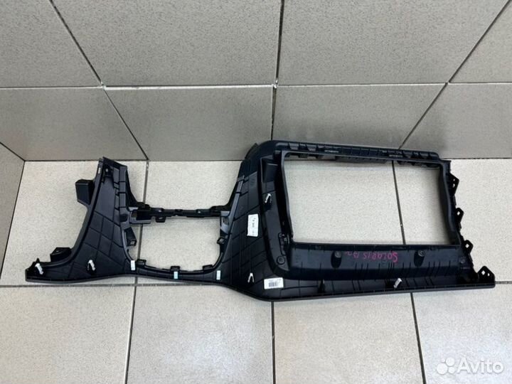 Накладка (кузов внутри) Hyundai Solaris седан G4FG