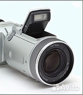 Продам цифровую камеру Sony Cyber-shot DSC-F717