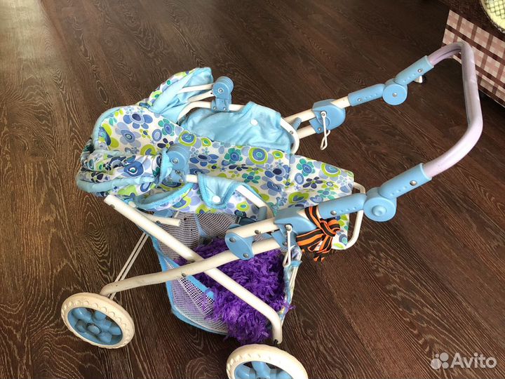 Коляска с пупсом