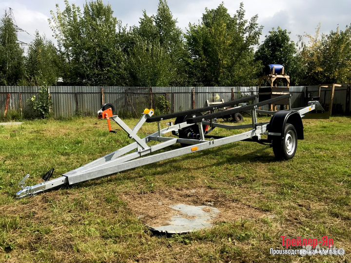 Прицеп легковой лодочный 5,2 метров