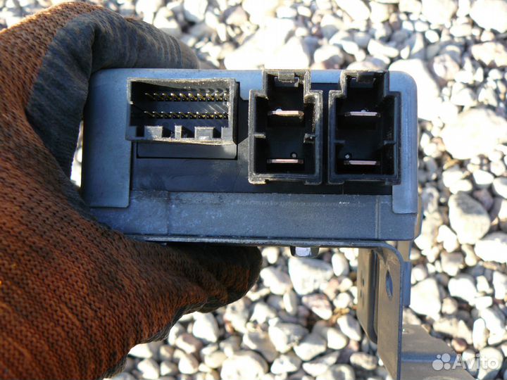 Блок электроусилителя Сузуки Свифт Suzuki Swift